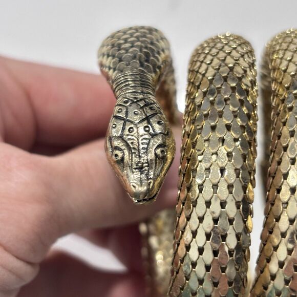 Vintage Whiting & Davis Gold Tone Mesh Snake Coil Wrap Bracelet Serpent Arm Cuff - Picture 11 of 15